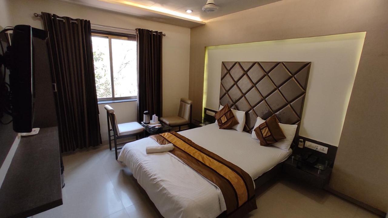 Hotel Flair Inn Ahmedabad Luaran gambar