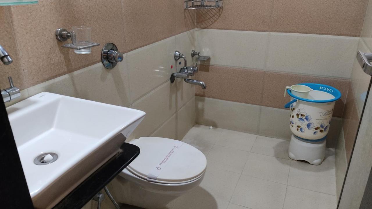 Hotel Flair Inn Ahmedabad Luaran gambar
