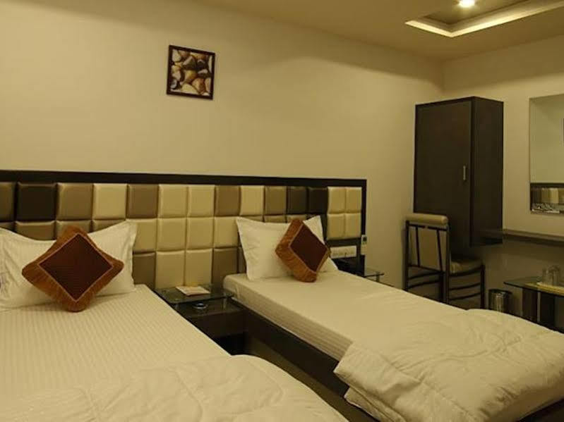 Hotel Flair Inn Ahmedabad Luaran gambar